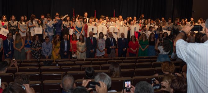 ENHORABUENA A LOS TITULADOS EN EDUCACIÓN INFANTIL_ PROMOCIÓN 17_19 CESUR MURCIA.